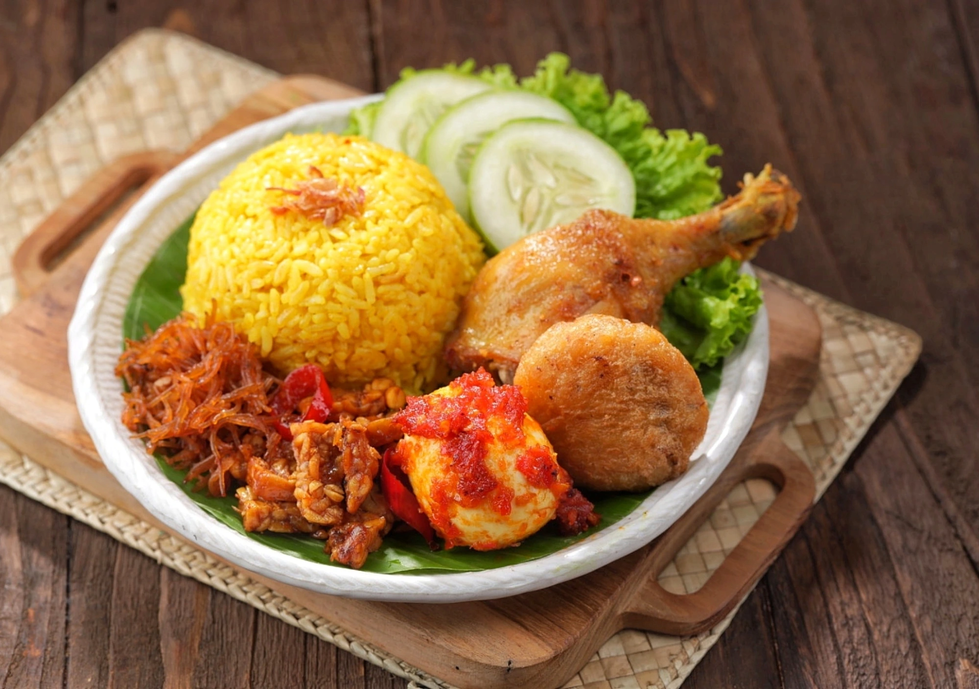 Nasi kuning yang gurih