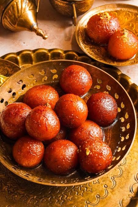 Gulab Jamun: