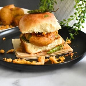 Vada Pav: 