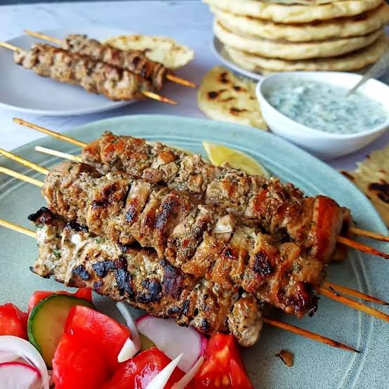 Resep Otentik Souvlaki Daging Bumbu Khas Yunani